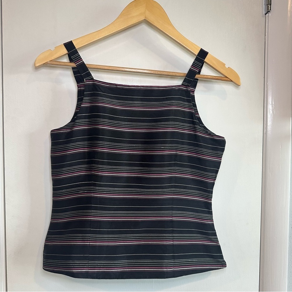 Casual Corner Annex Vintage 90s Fitted Cami. Black and Pink. Size: 2. 100% Silk